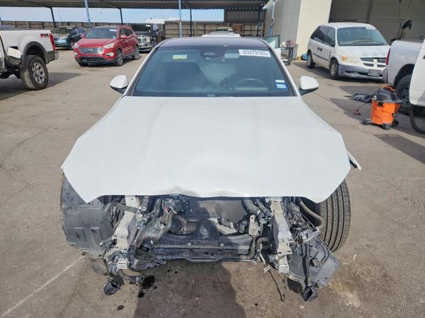 2023 MERCEDES-BENZ C