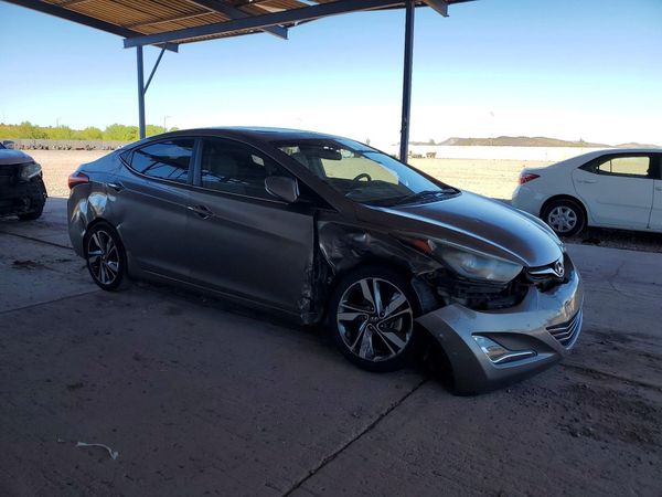 2014 HYUNDAI ELANTRA