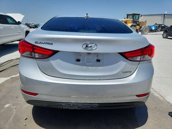 2015 HYUNDAI ELANTRA GLS(Middle)