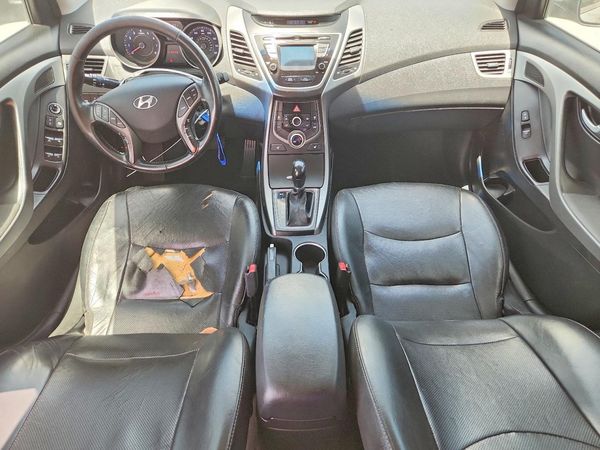 2015 HYUNDAI ELANTRA GLS(Middle)