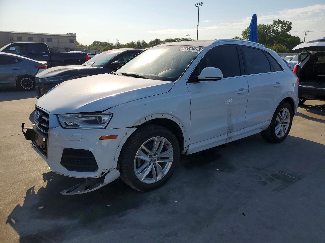 2016 AUDI Q3 quattro Premium Plus