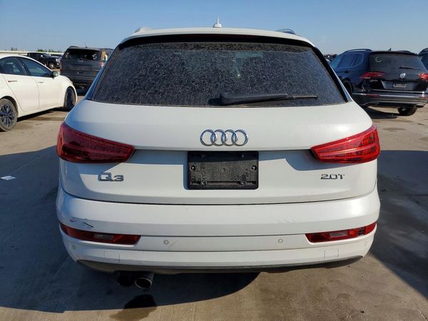 2016 AUDI Q3 quattro Premium Plus