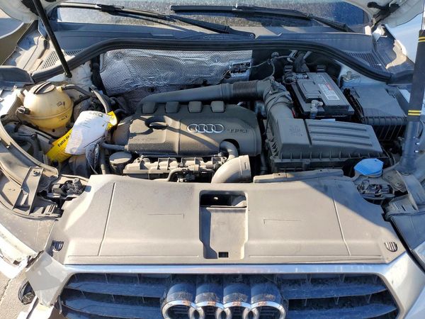 2016 AUDI Q3 quattro Premium Plus