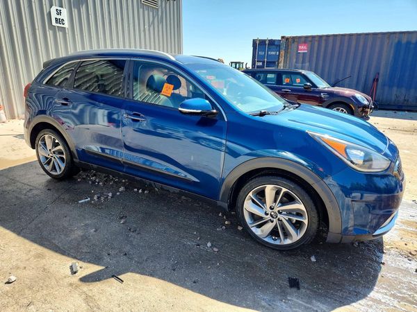 2018 KIA NIRO