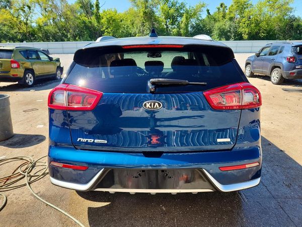 2018 KIA NIRO