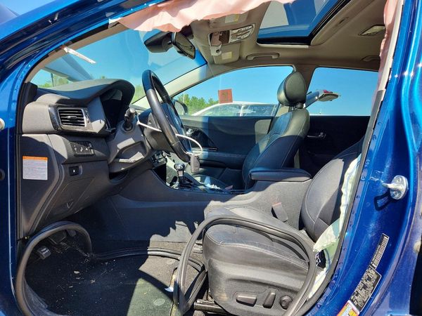 2018 KIA NIRO