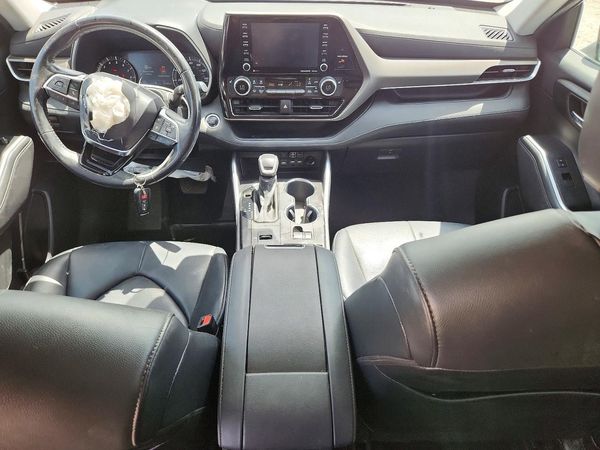 2021 TOYOTA HIGHLANDER