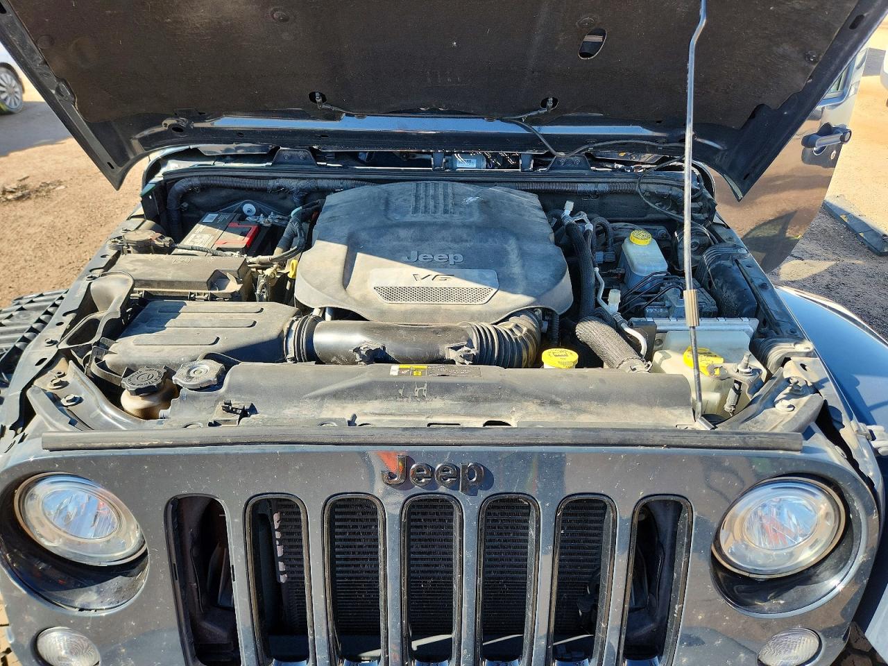 2017 JEEP WRANGLER UNLIMITED SAHARA 4X4