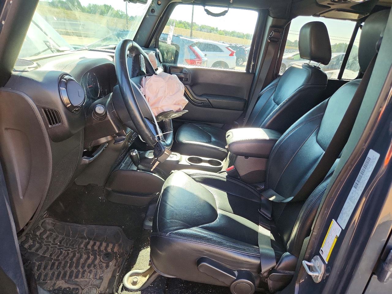 2017 JEEP WRANGLER UNLIMITED SAHARA 4X4