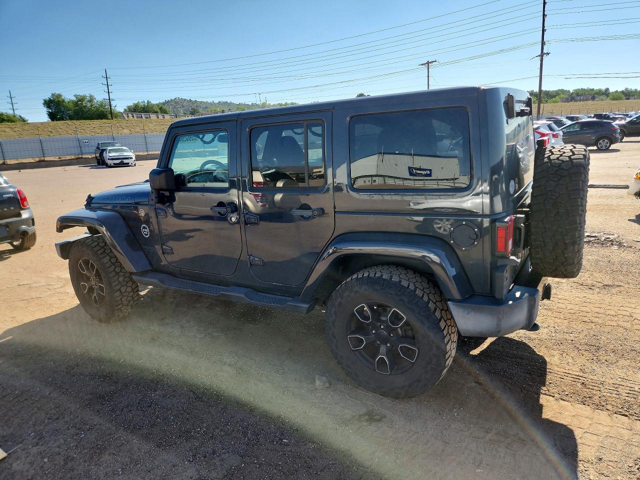 2017 JEEP WRANGLER UNLIMITED SAHARA 4X4