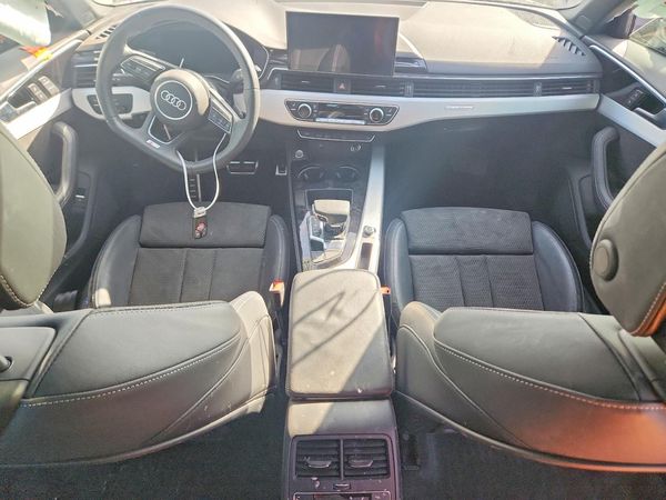 2020 AUDI A4 quattro Premium Plus