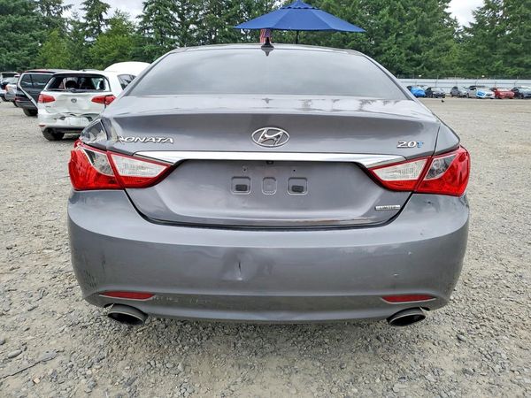 2012 HYUNDAI SONATA Middle level