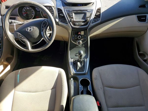 2016 HYUNDAI ELANTRA