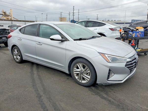 2019 HYUNDAI ELANTRA