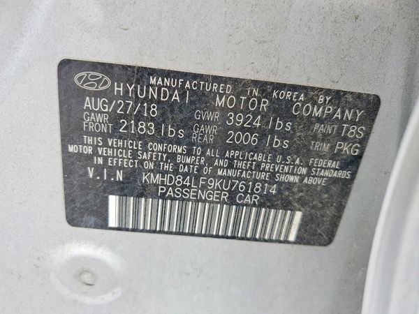 2019 HYUNDAI ELANTRA
