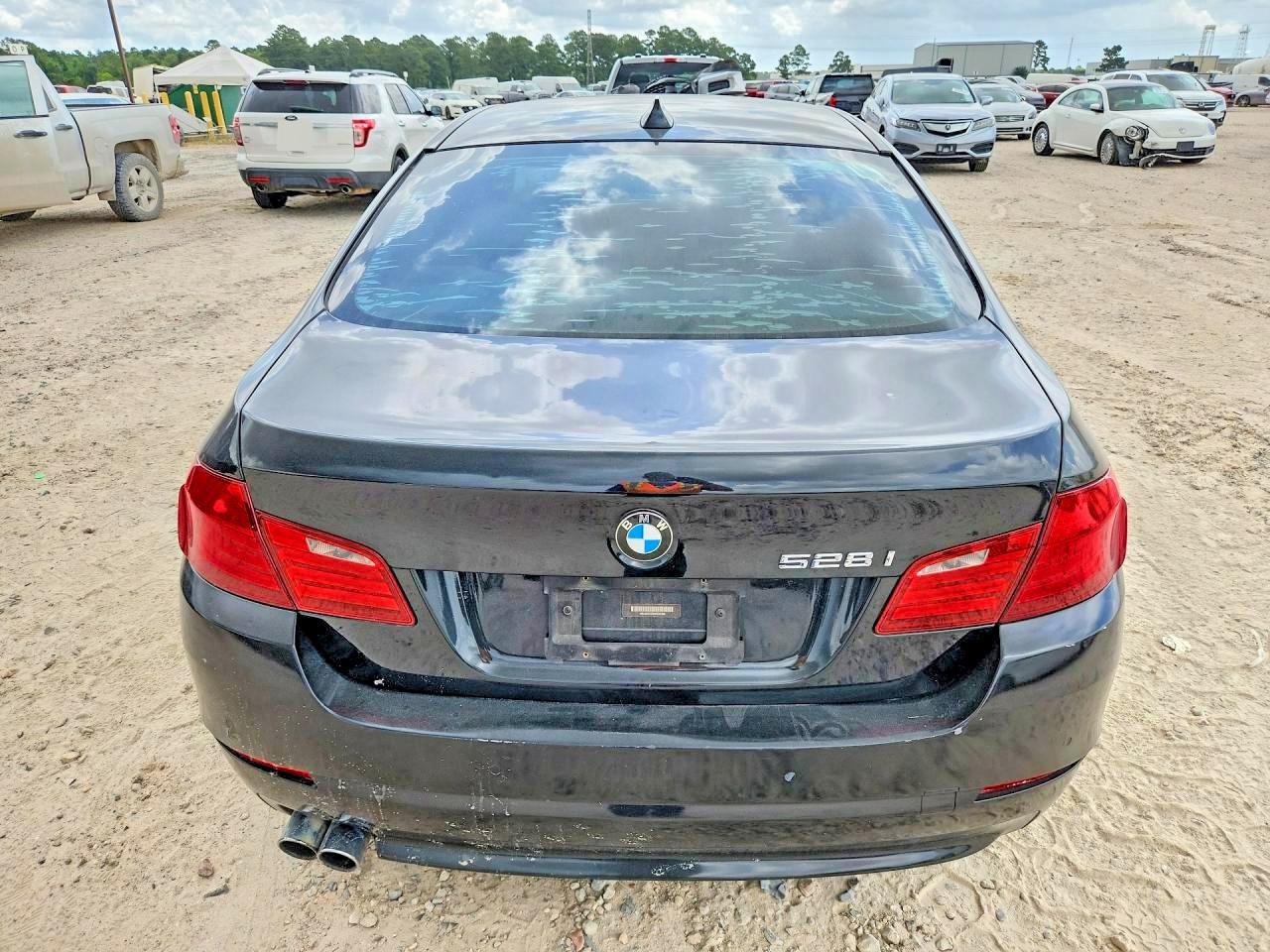 2013 BMW 528