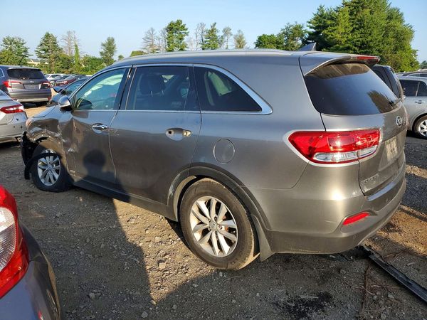 2017 KIA SORENTO L, LX