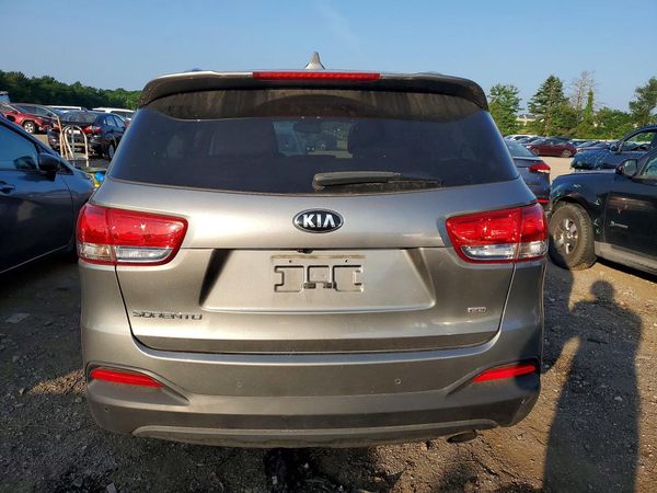 2017 KIA SORENTO L, LX