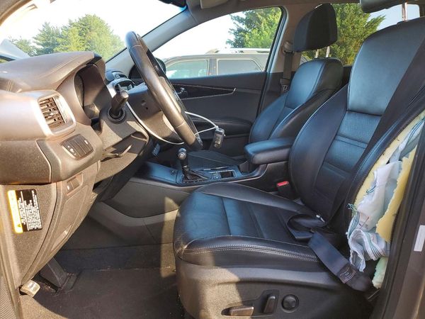 2017 KIA SORENTO L, LX