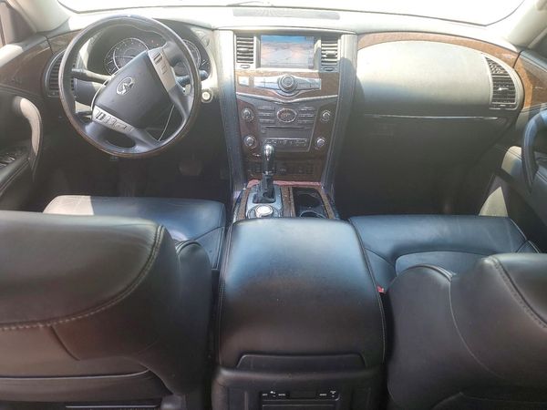 2017 INFINITI QX80