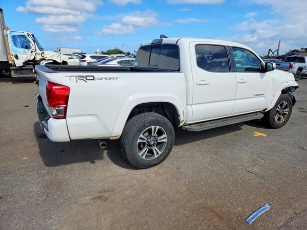 2017 TOYOTA TACOMA