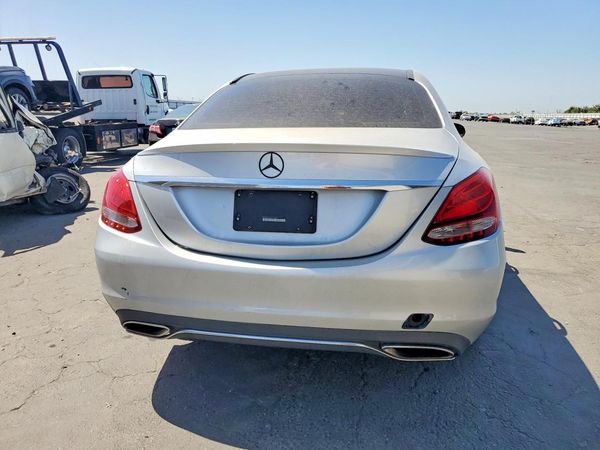 2016 MERCEDES-BENZ C C300