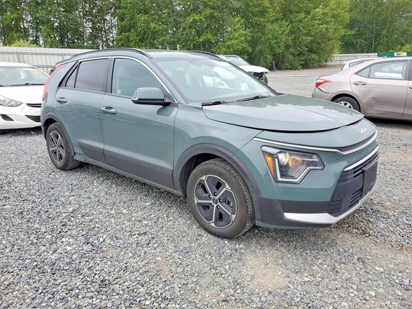 2024 KIA NIRO EX