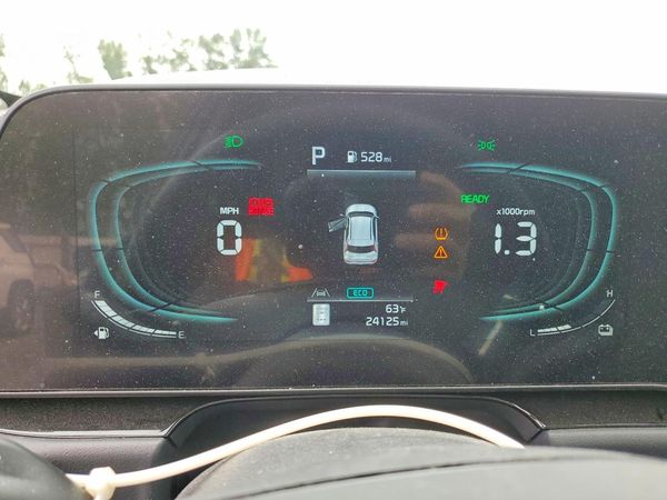 2024 KIA NIRO EX