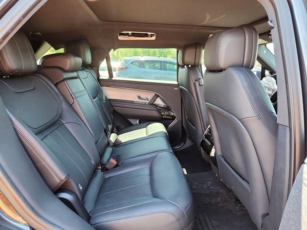 2025 LAND ROVER RANGE ROVER SPORT