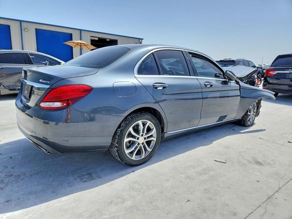 2015 MERCEDES-BENZ C 4-MATIC