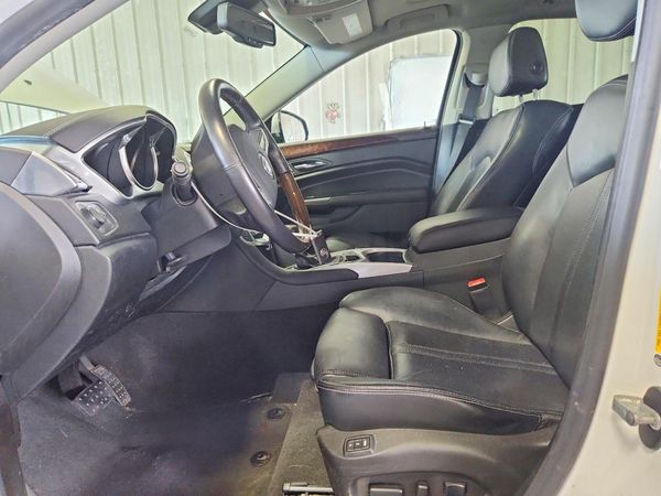 2012 CADILLAC SRX Luxury