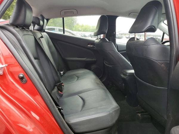 2020 TOYOTA PRIUS