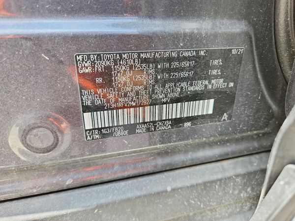 2021 TOYOTA RAV4 LE