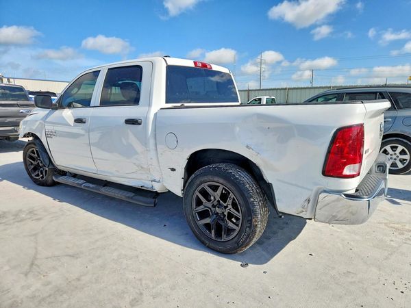 2022 RAM 1500 CLASSIC SLT