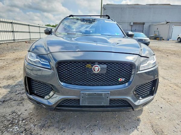 2018 JAGUAR F-PACE S
