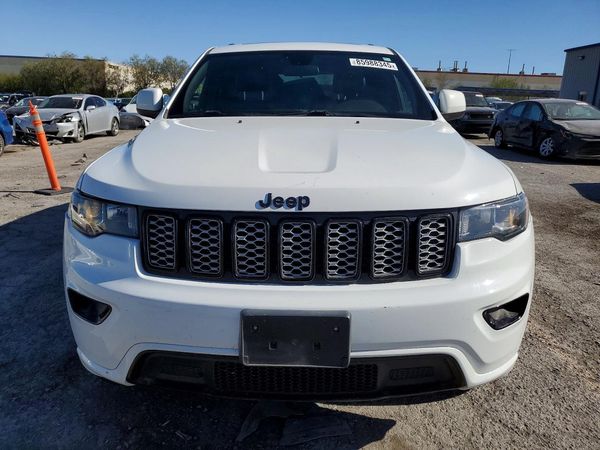 2021 JEEP GRAND CHEROKEE LAREDO 4X2