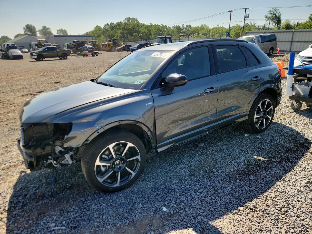 2025 AUDI Q3