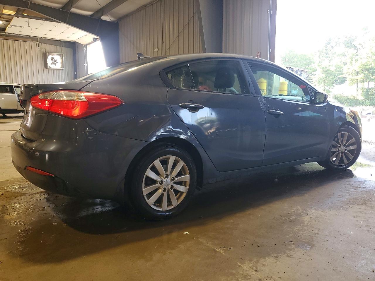 2016 KIA FORTE