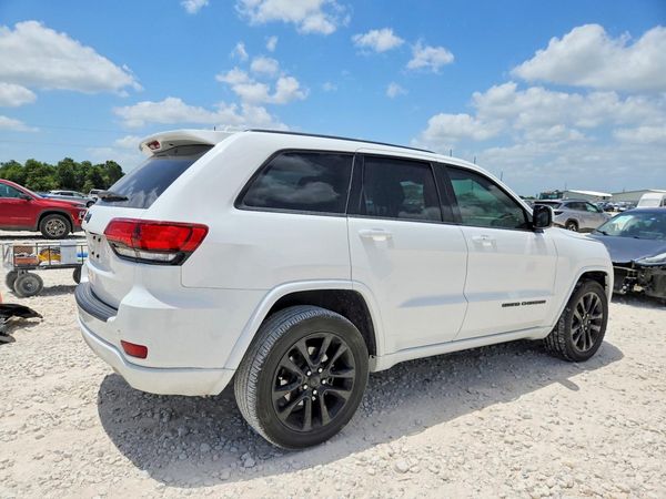 2020 JEEP GRAND CHEROKEE LAREDO 4X2