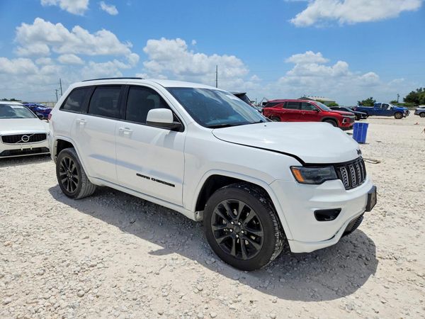2020 JEEP GRAND CHEROKEE LAREDO 4X2