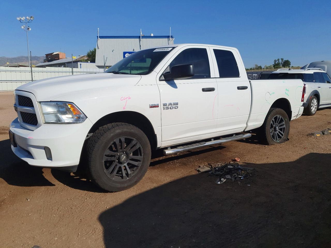 2014 RAM 1500 ST QUAD CAB 4X4