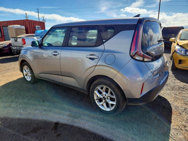 2025 KIA SOUL LX, S