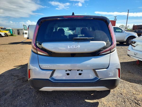 2025 KIA SOUL LX, S