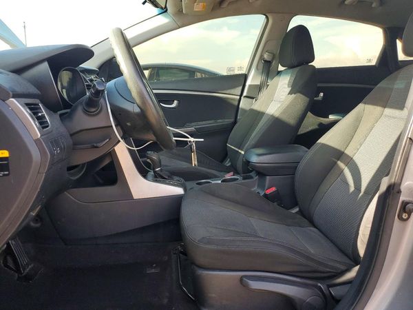 2013 HYUNDAI ELANTRA — DENT