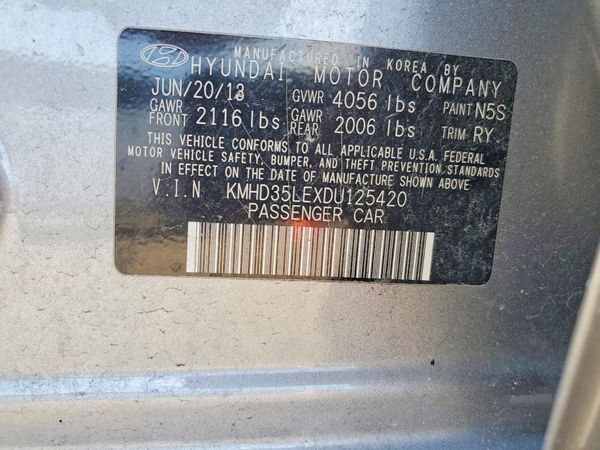 2013 HYUNDAI ELANTRA — VINS