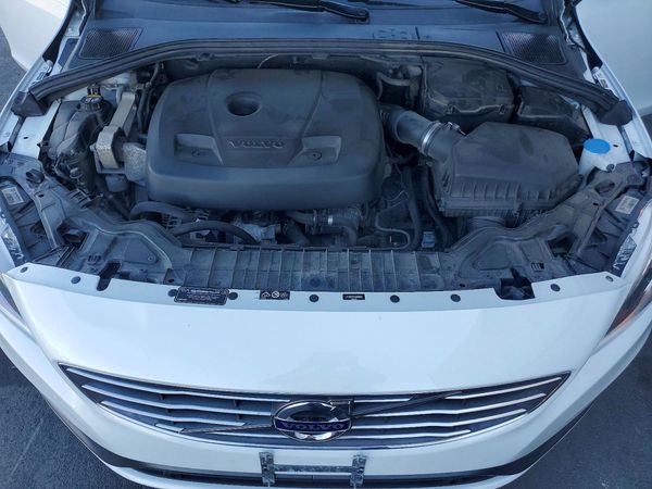 2018 VOLVO S60 Premier