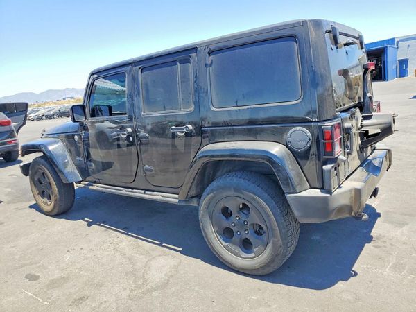 2015 JEEP WRANGLER UNLIMITED SAHARA 4X4