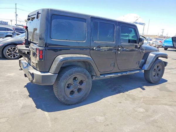 2015 JEEP WRANGLER UNLIMITED SAHARA 4X4