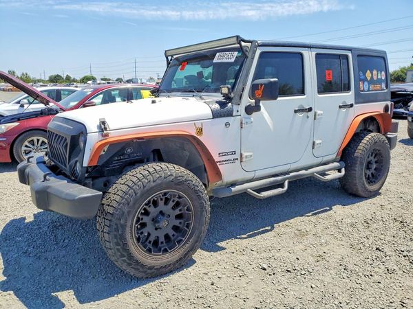 2015 JEEP WRANGLER UNLIMITED SPORT 4X4