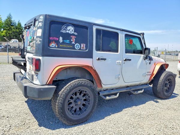 2015 JEEP WRANGLER UNLIMITED SPORT 4X4